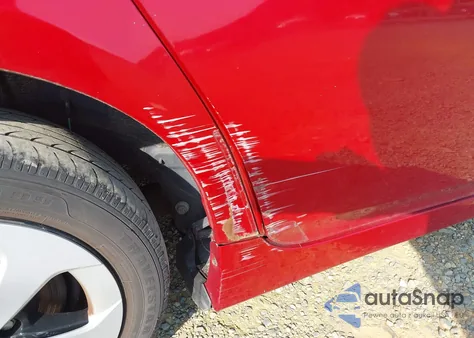 2013 Toyota Prius Two z USA, uszkodzony, nr VIN JTDKN3DU6D5644118